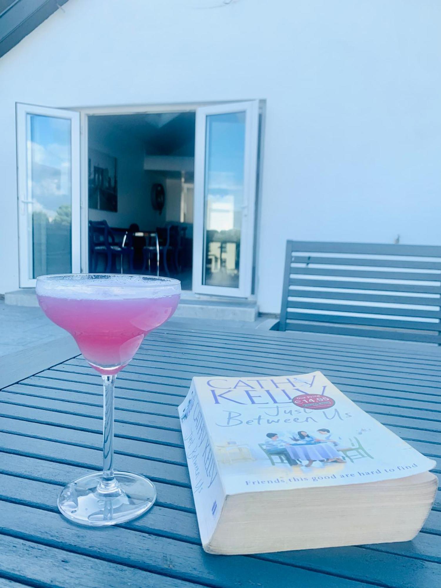 Station House Villa Ballina  Eksteriør billede